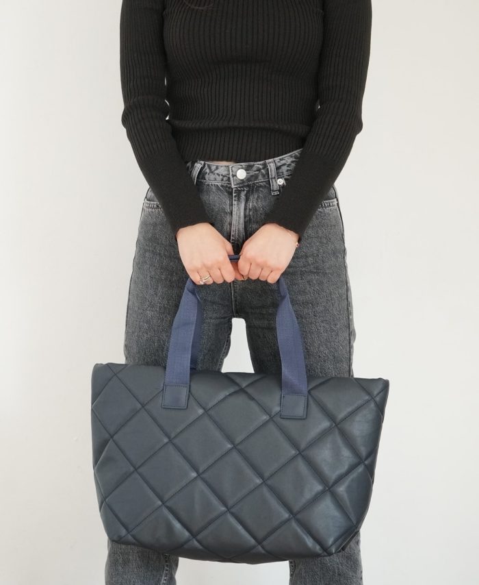 Kadın Lacivert Suni Deri Kapitone El Çantası